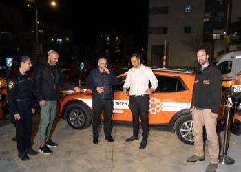 "המסירות שלכם בהצלת חיים היא מודל להערצה"