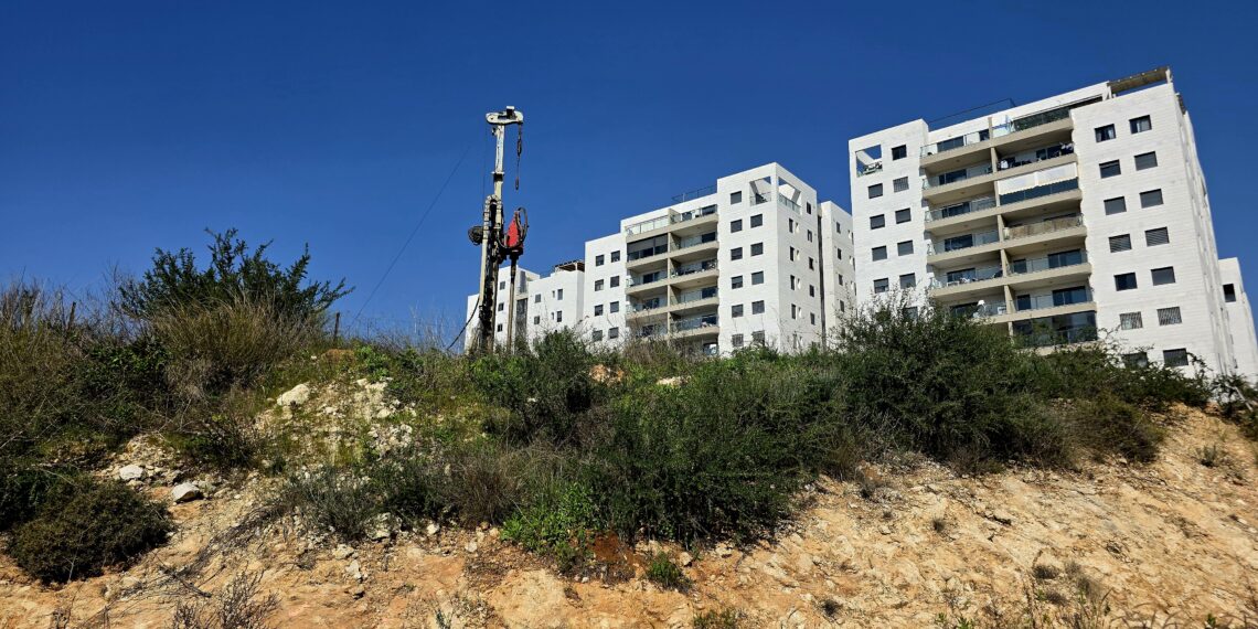 החלו קידוחי ניסיון בשכונת מעו"ף לקראת הקמת מתחם מגורים, מסחר ותעסוקה