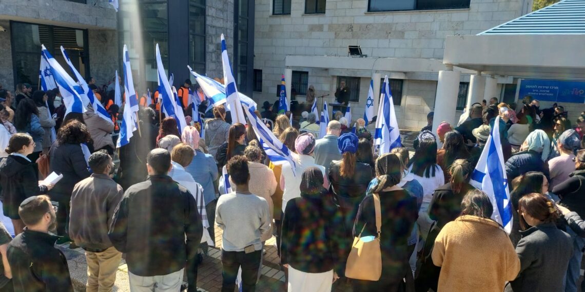 חריש נפרדה מבני משפחת ביבס: "אנחנו כאן, מחזקים ולא עוזבים"