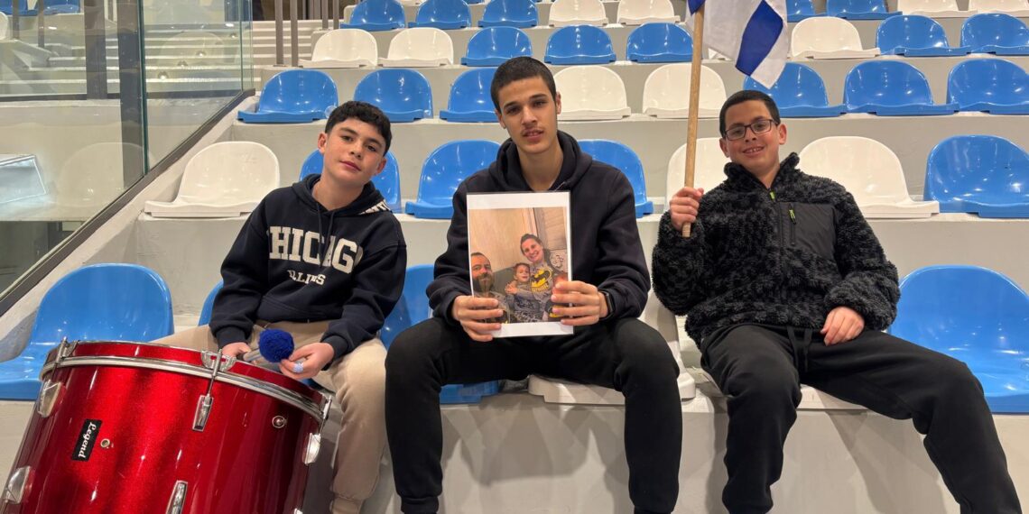 מכבי רימקס חריש ניצחה את הפועל בנימינה והקדישה את הניצחון לזכר משפחת ביבס