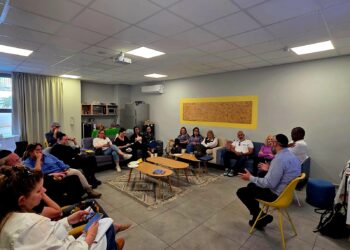 משדר עסקים כרגיל? ראש העיר נפגש עם מנהלי אגפי חינוך ברחבי הארץ