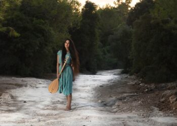 ייצוג מקומי בכנס בין-לאומי: זמרת מחריש תופיע בשבוע הבינה המלאכותית