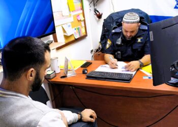 בלעדי | "נכנסתי לקחת את הבן שלי – ופתאום הפכתי לחשוד בניסיון חטיפה”