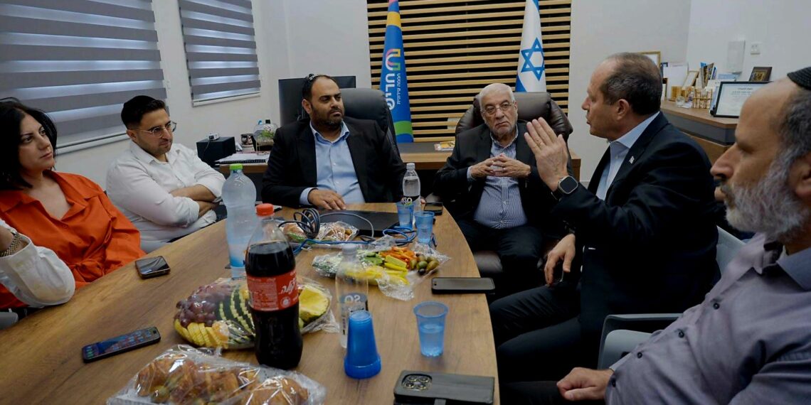 שר הכלכלה ניר ברקת ביקר בחריש: "לעיר פוטנציאל משמעותי לצמיחה"